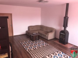 apartament-3-camere-la-casa-terasa-80-mp-curte-libera-de-186-mp-13